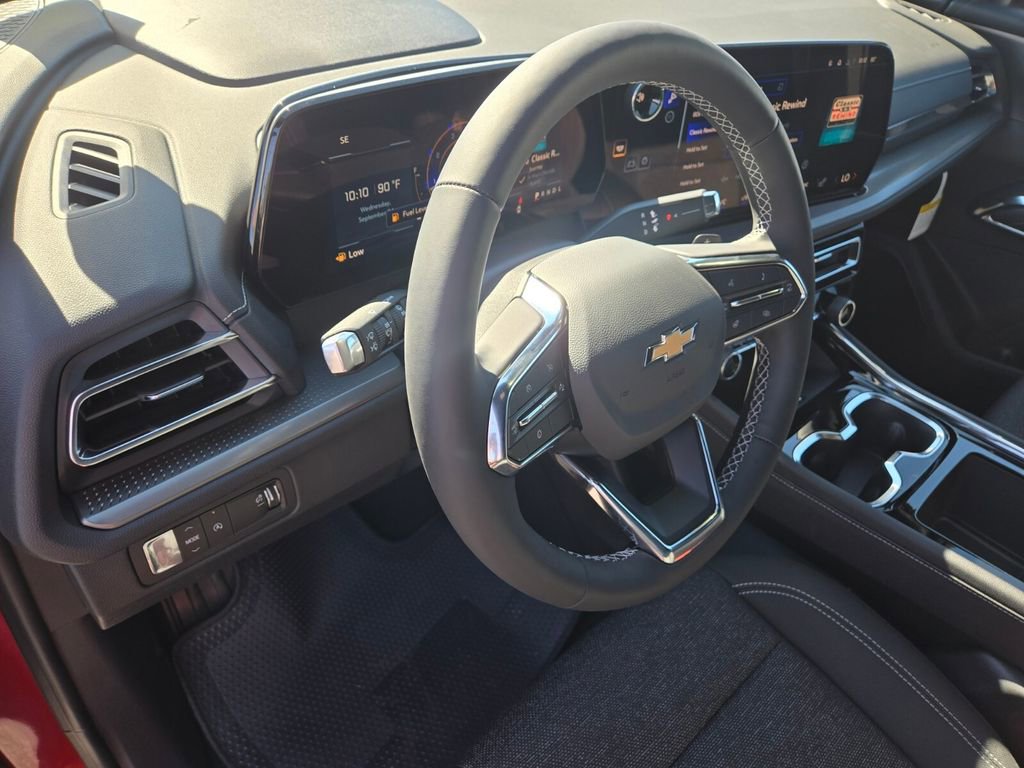 2026 Chevrolet Traverse photo 6