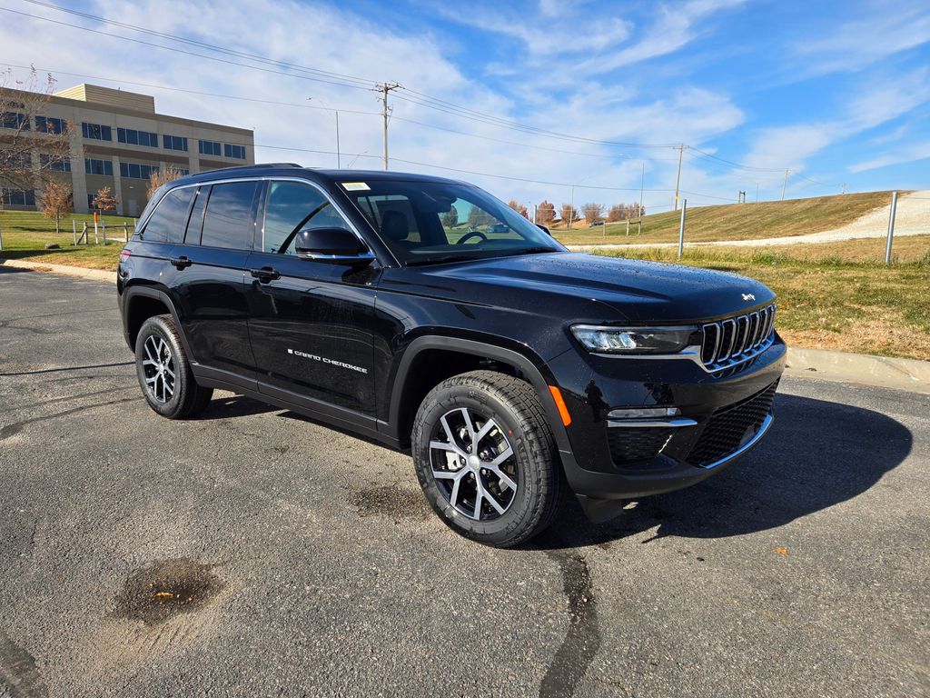 2025 Jeep Grand Cherokee Limited's photo