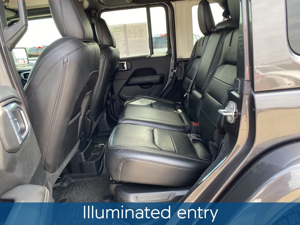 2021 Jeep Wrangler Unlimited Sahara High Altitude 4xe photo 13