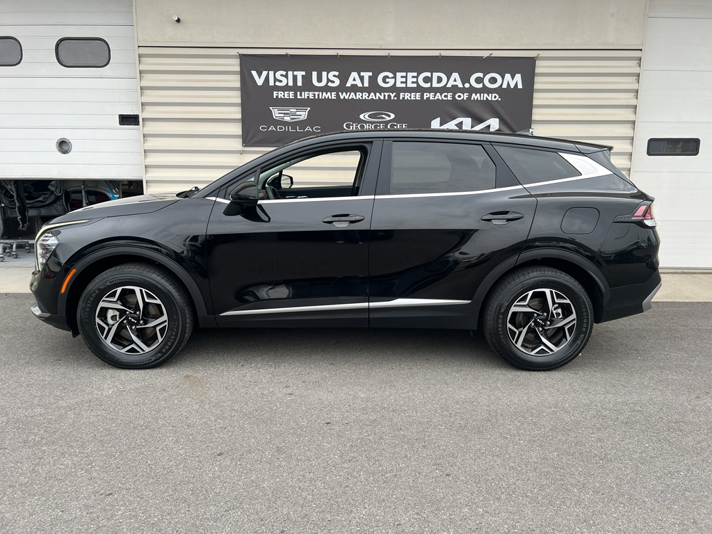 2024 Kia Sportage LX photo 6