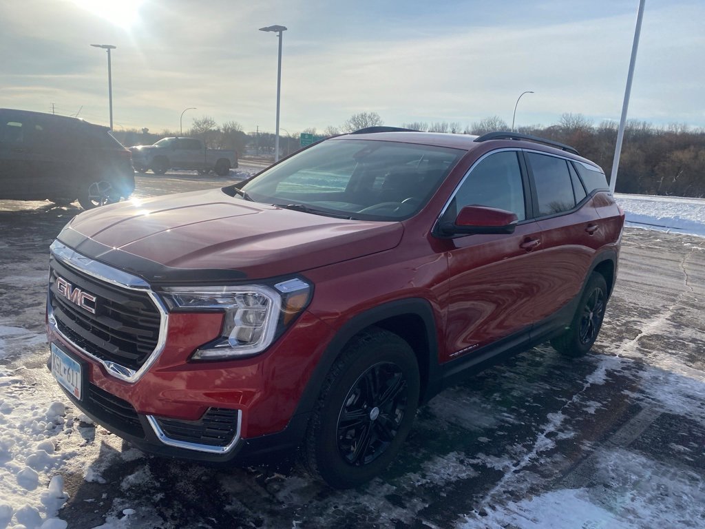 2022 GMC Terrain SLE's photo