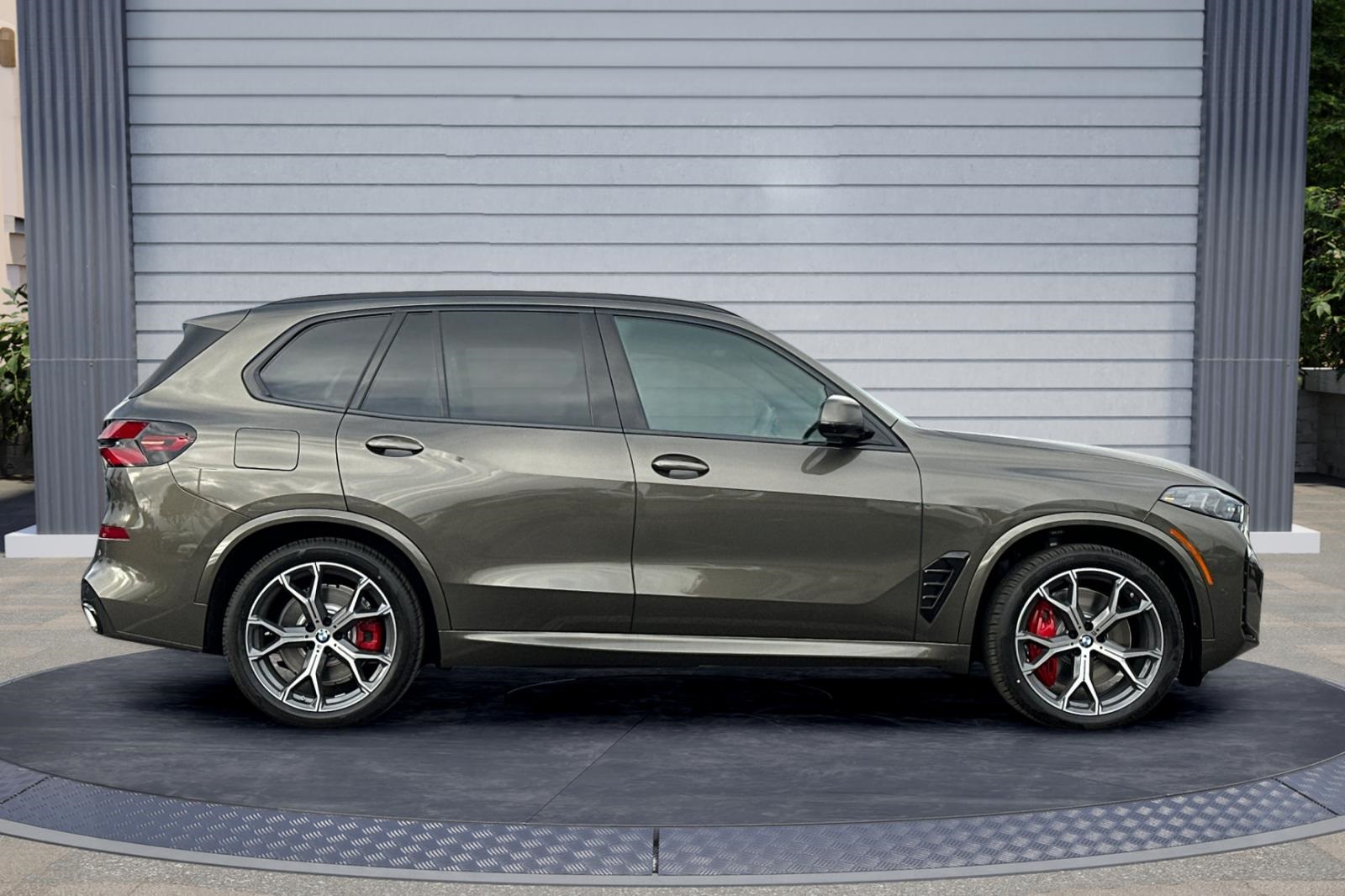 2026 Bmw X5 xDrive50e photo 2