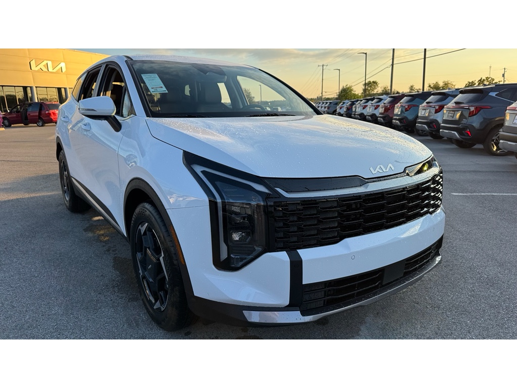 2026 Kia Sportage EX's photo