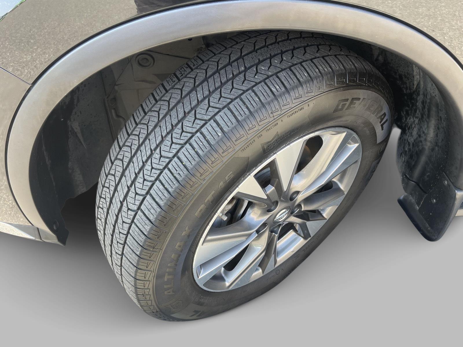 2016 Nissan Murano SL photo 4