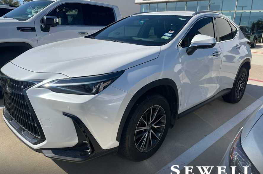 2023 Lexus NX 350's photo