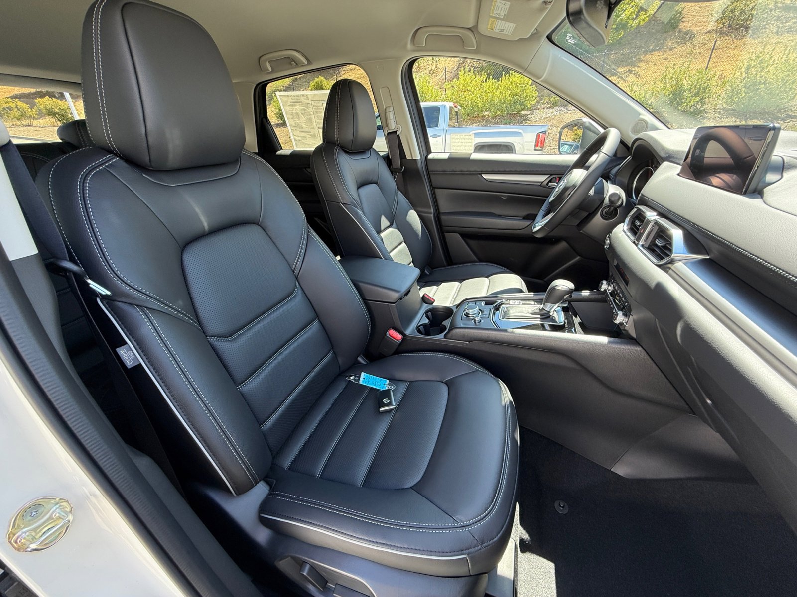 2025 Mazda CX-5 2.5 S Preferred photo 19
