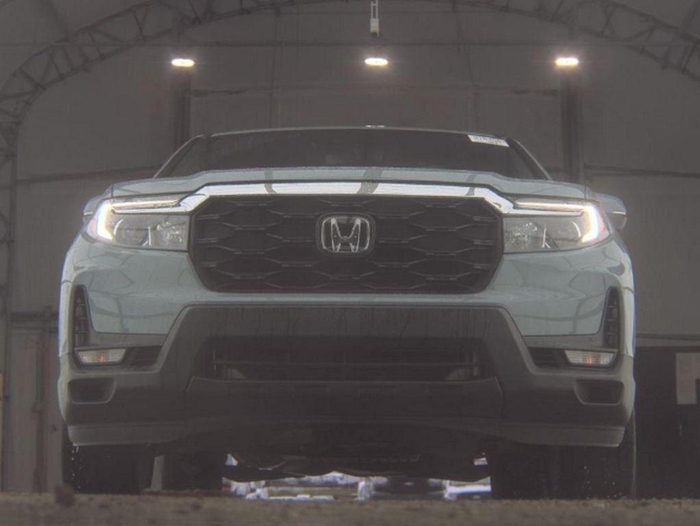 2023 Honda Passport EX-L Sport photo 3