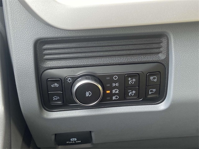 2026 Ford F-350 photo 17