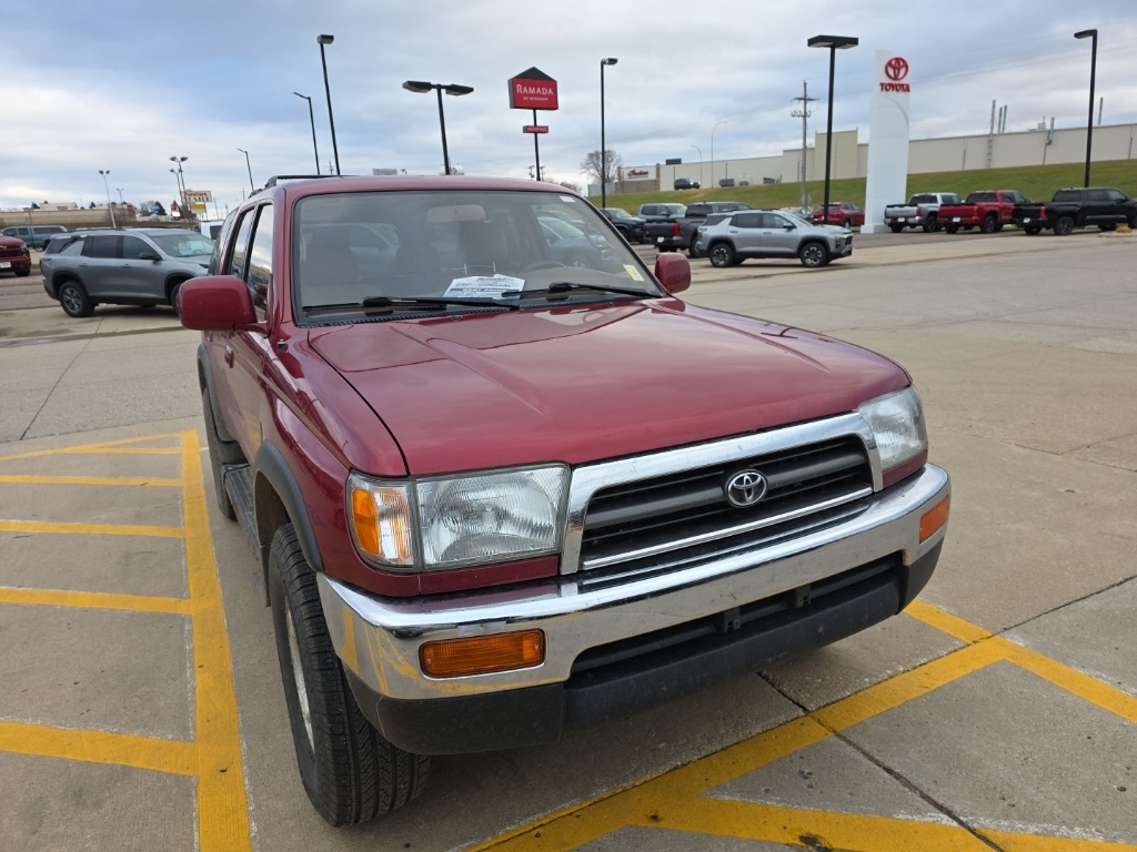1998 Toyota 4Runner SR5 V6 photo 2