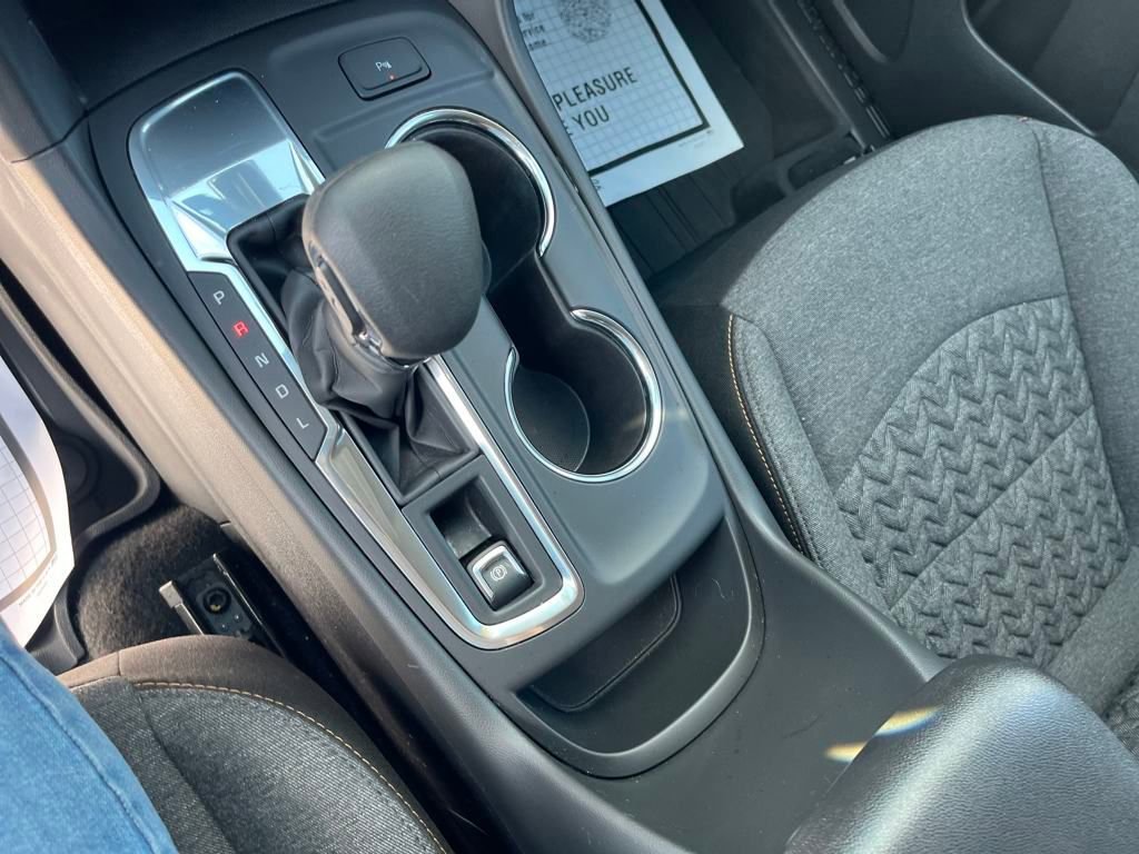 2023 Chevrolet Equinox LT photo 17
