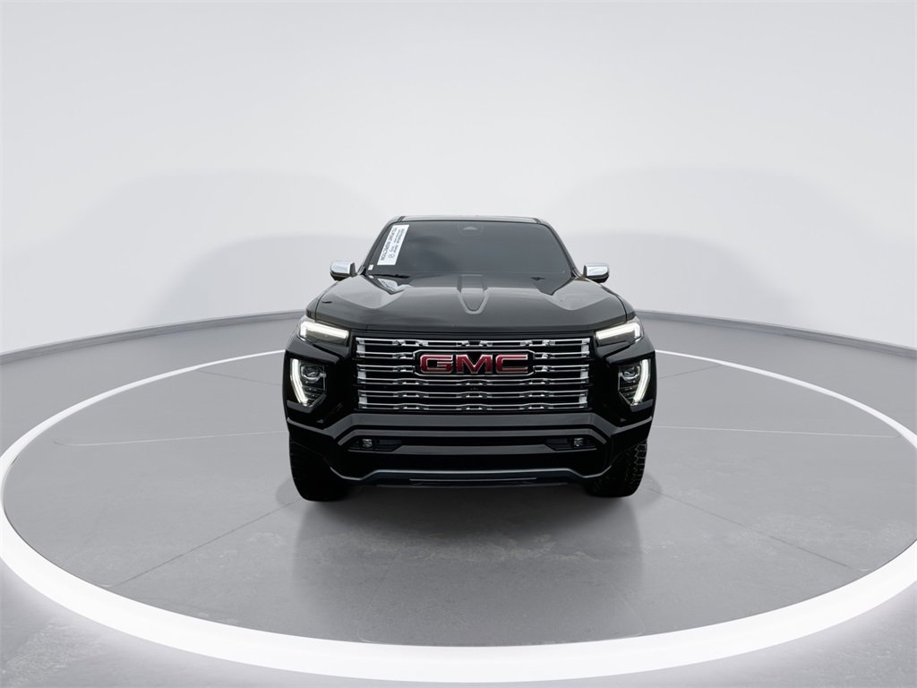 2024 Gmc Canyon Denali photo 2