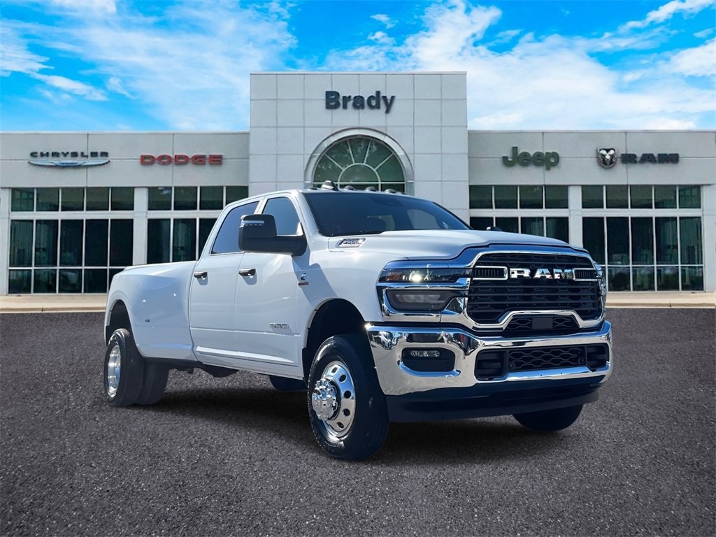 2026 RAM Ram 3500 Pickup Big Horn's photo