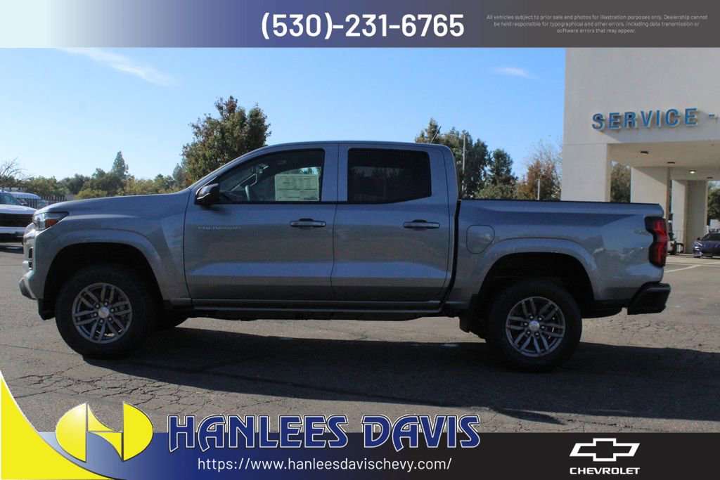 2026 Chevrolet Colorado LT photo 2