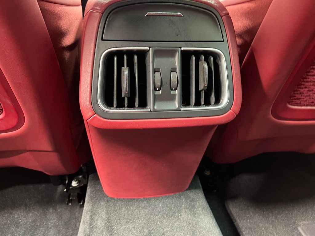 2022 Maserati Levante GT photo 22