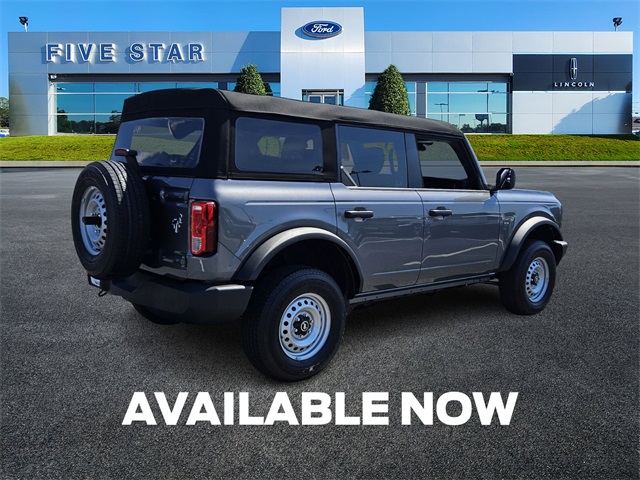 2025 Ford Bronco Base photo 6