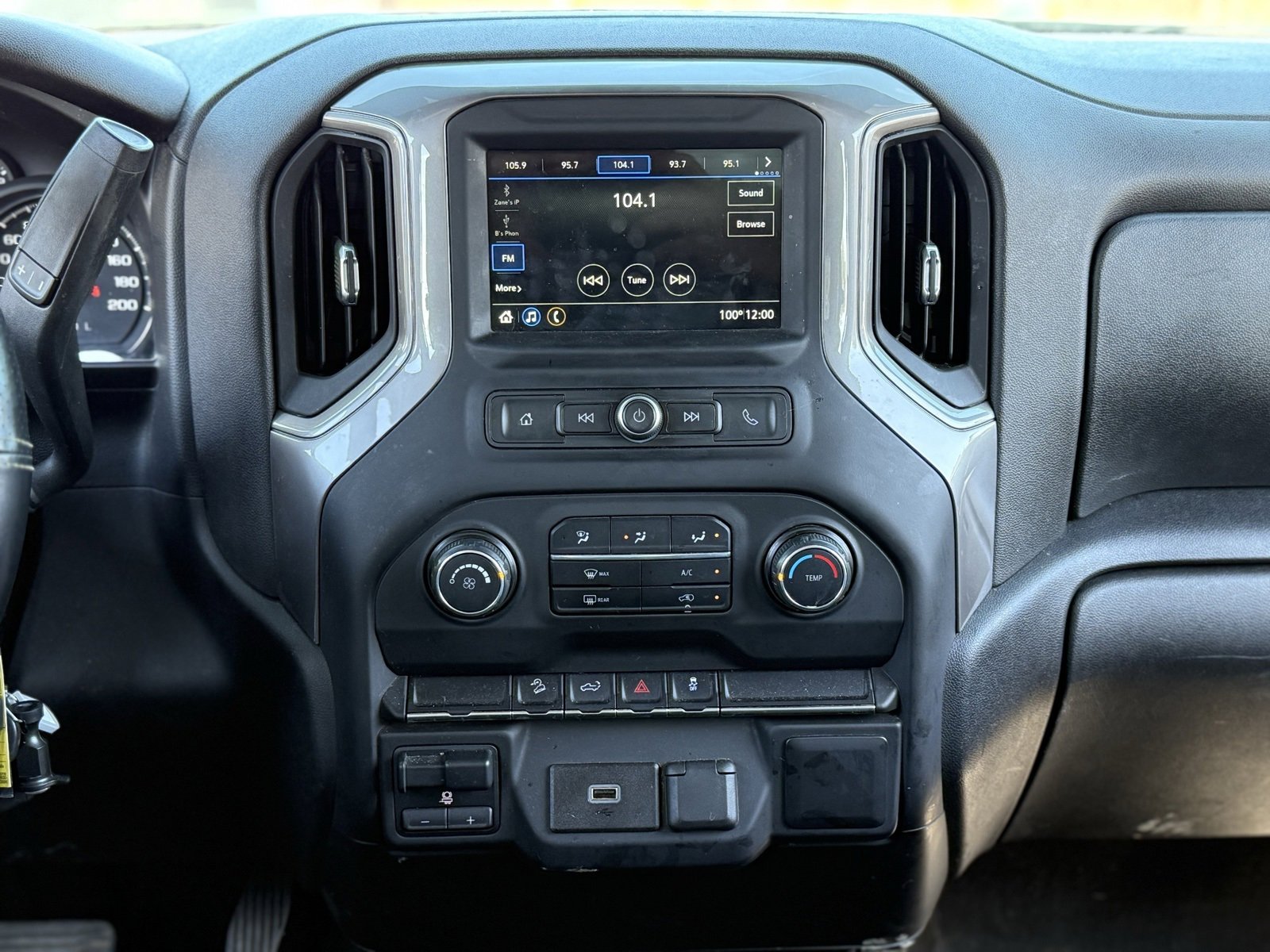 2019 Chevrolet Silverado 1500 Custom Trail Boss photo 18