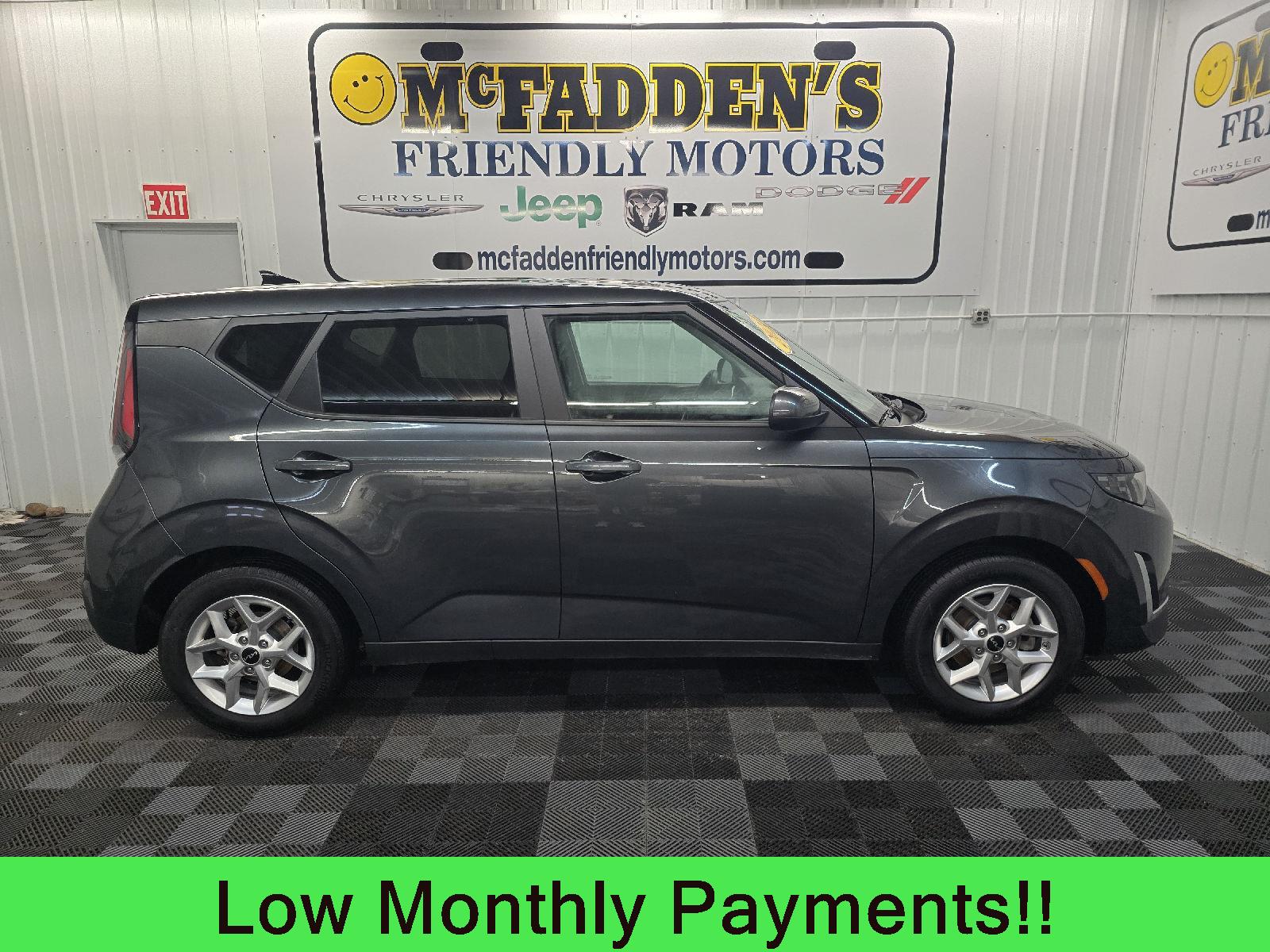 2024 Kia Soul LX's photo