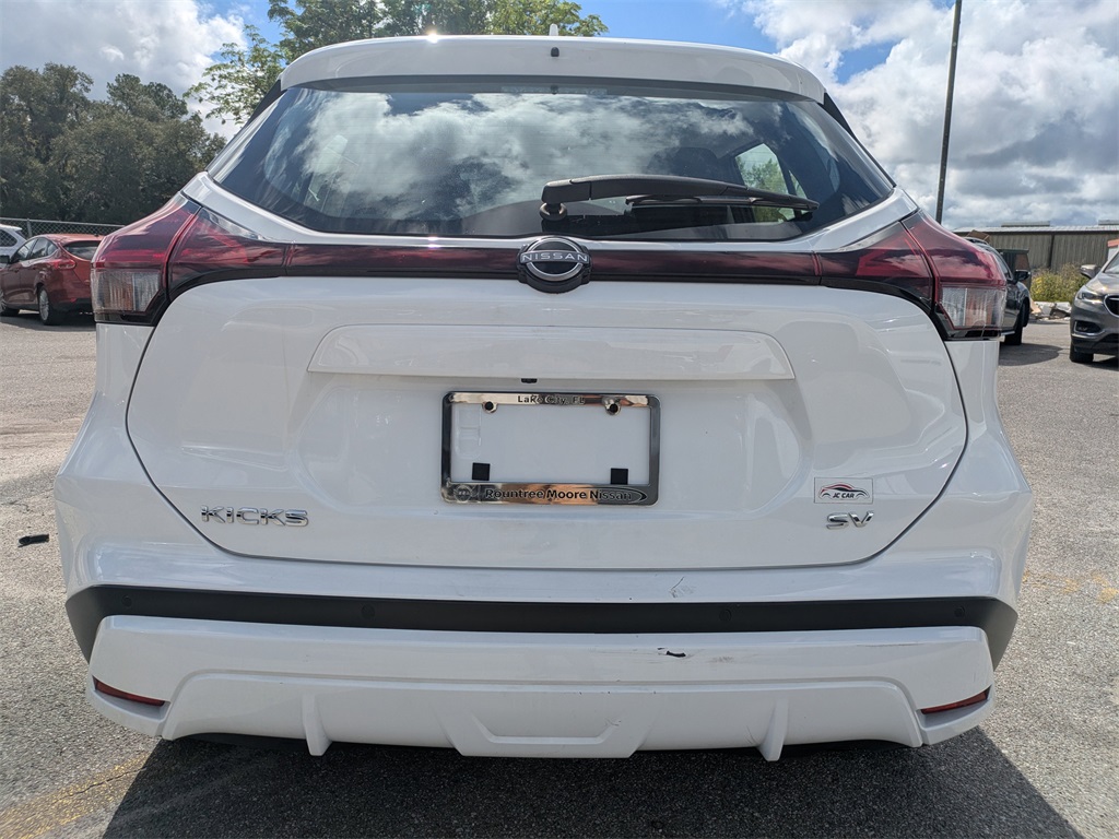 2024 Nissan Kicks SV photo 4