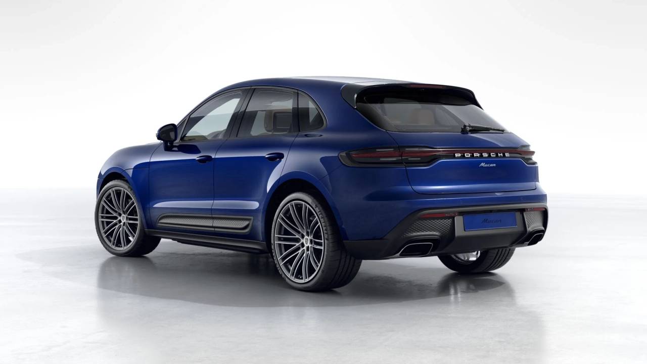 2026 Porsche Macan T photo 3