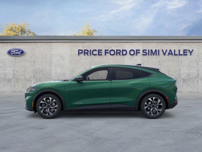 2025 Ford Mustang Mach-E Select photo 3