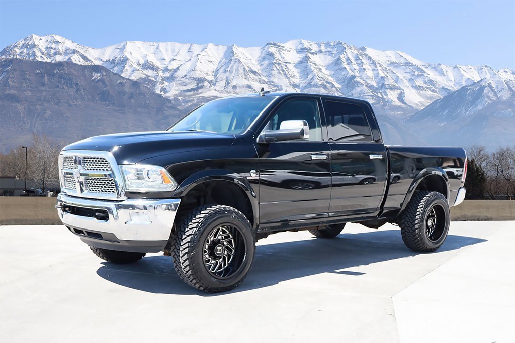 2014 Ram 2500 Laramie photo 2