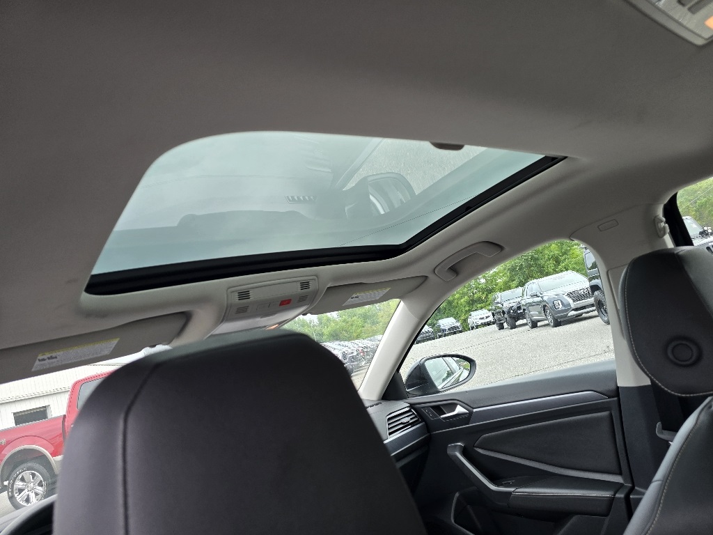 2024 Volkswagen Jetta 1.5T SE photo 6