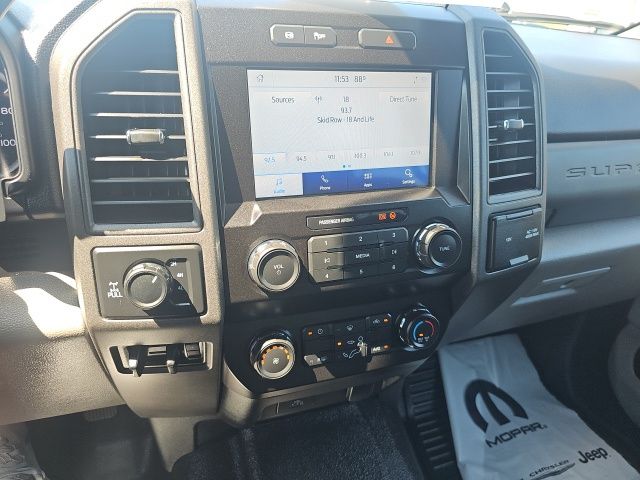 2020 Ford F-350 photo 13