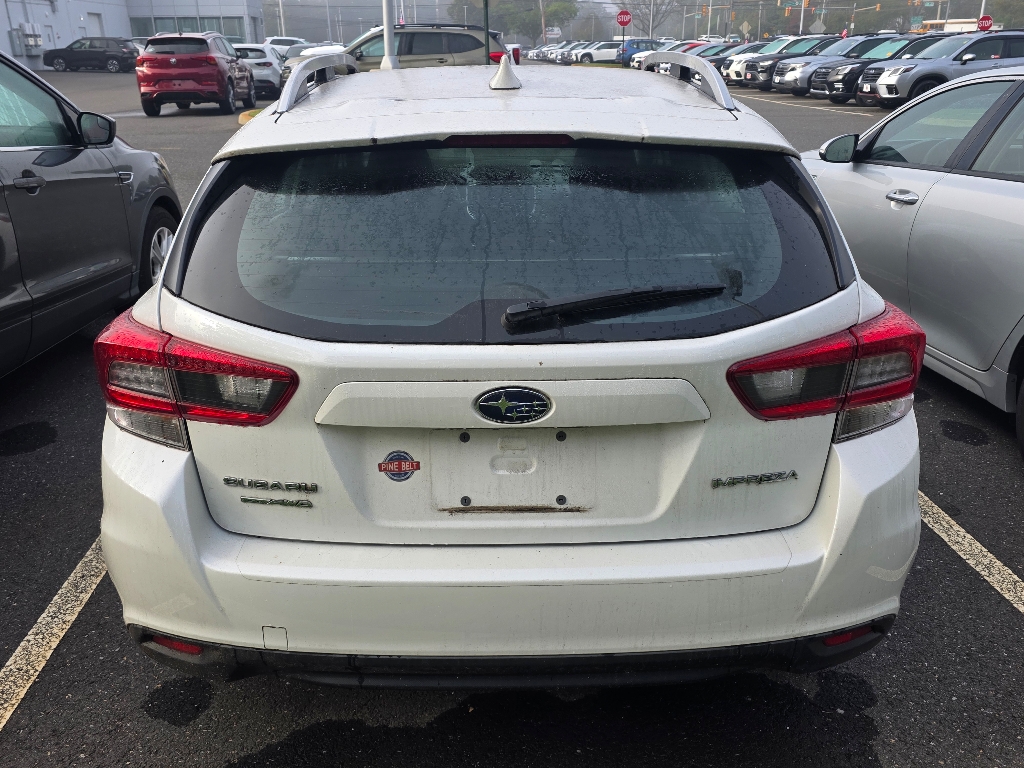 2023 Subaru Impreza Premium photo 3
