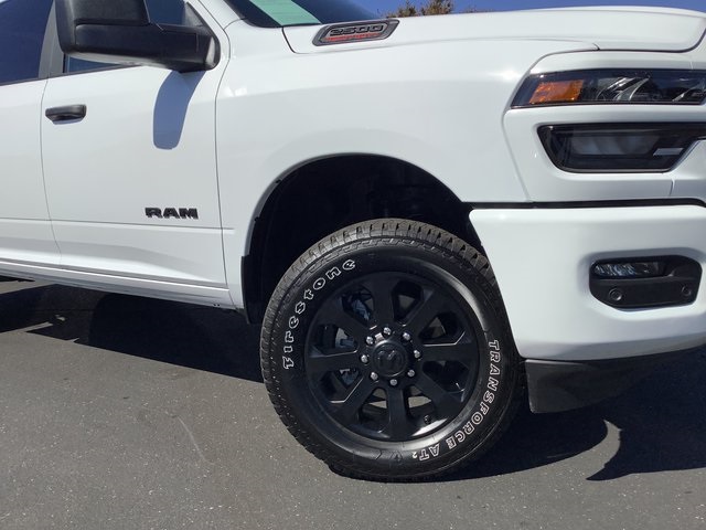 2025 Ram 2500 Big Horn photo 3
