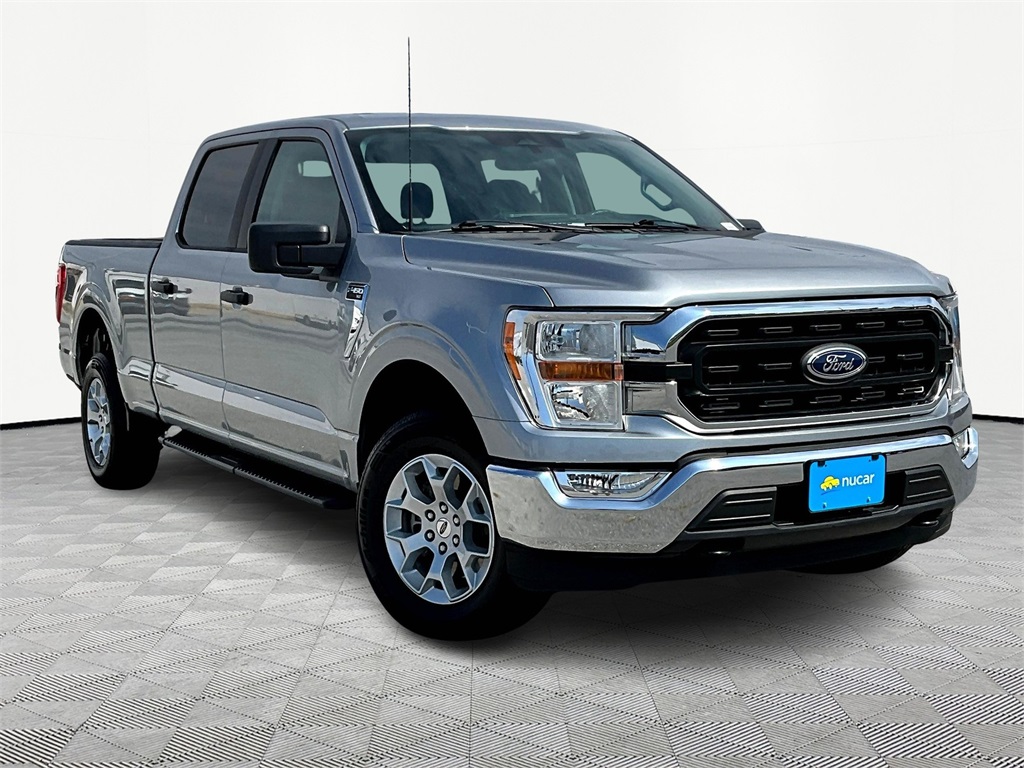 2022 Ford F-150 XLT's photo