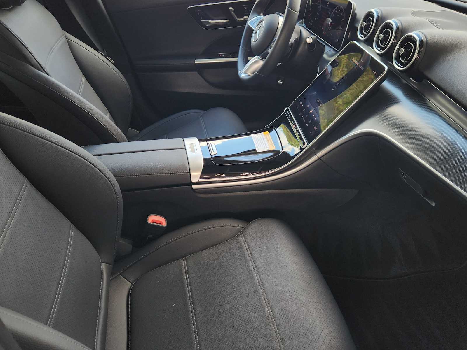 2025 Mercedes Benz C 300 photo 11