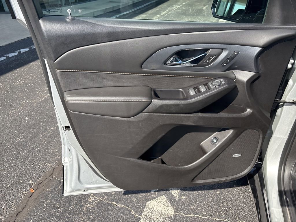 2020 Chevrolet Traverse Premier photo 27