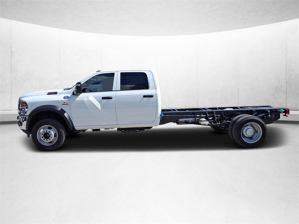 2025 Ram 4500 Tradesman photo 5