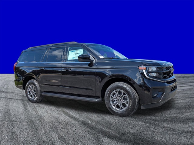 2025 Ford Expedition MAX photo 2