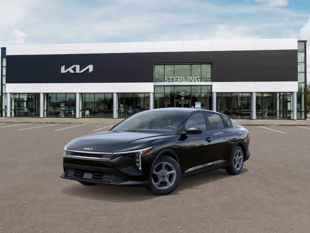 2025 Kia K4 LXS's photo