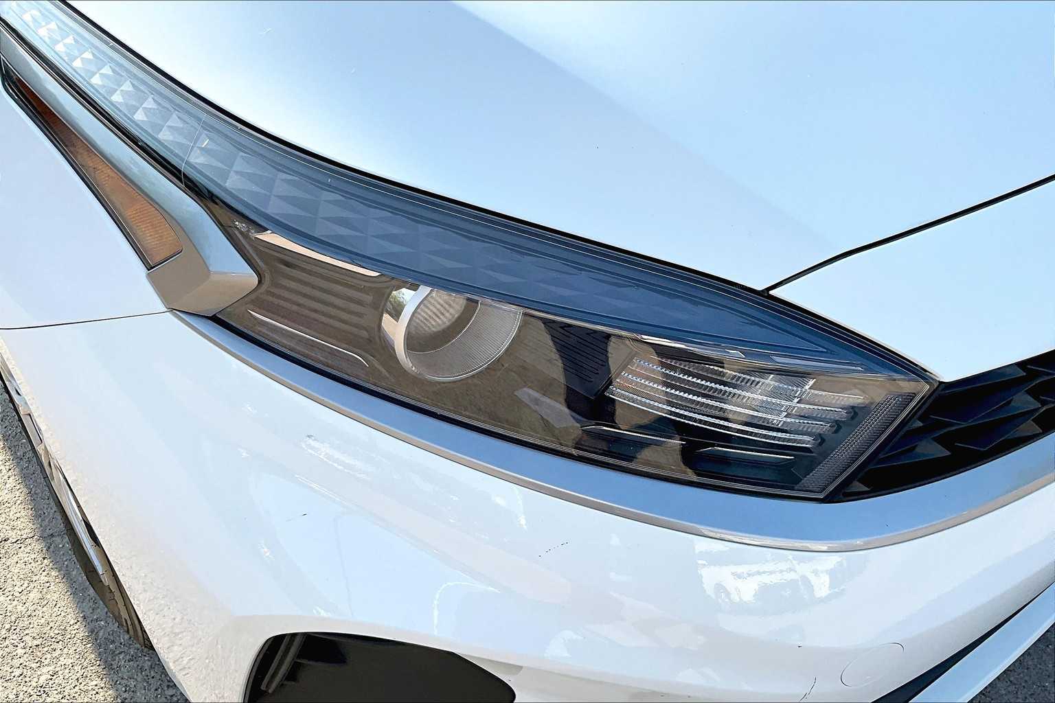 2024 Kia Forte LXS photo 24