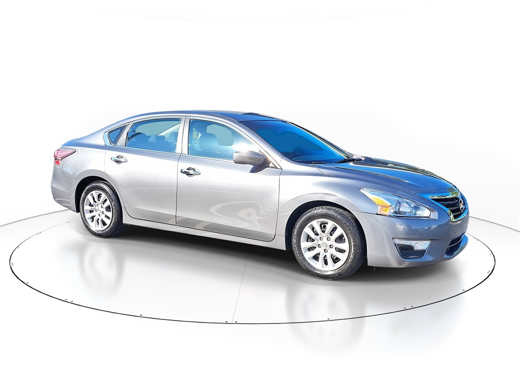 Used 2015 Nissan Altima S with VIN 1N4AL3AP4FC428188 for sale in Royal Palm Beach, FL