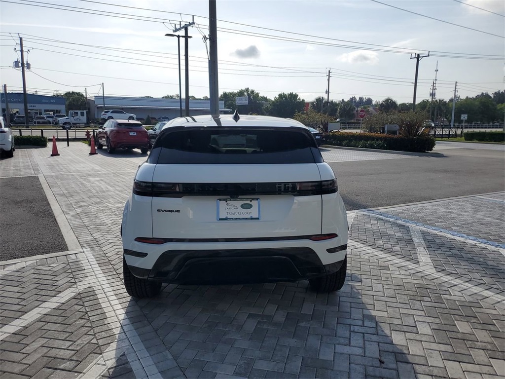2026 Land Rover Range Rover Evoque Dynamic SE photo 4