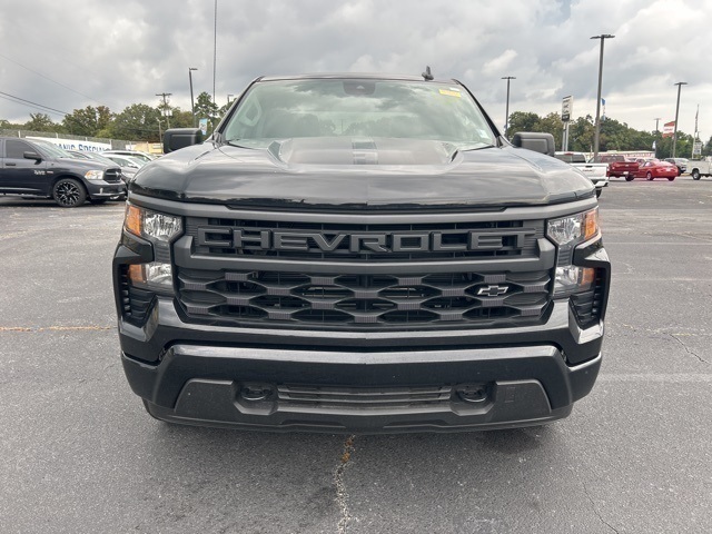 2025 Chevrolet Silverado 1500 Custom photo 6