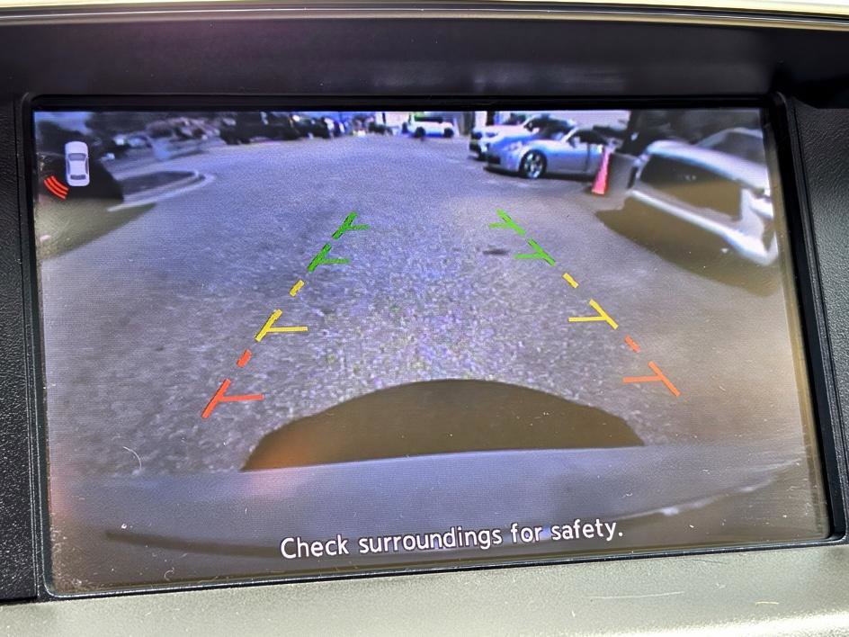2013 Infiniti M37 Base photo 20