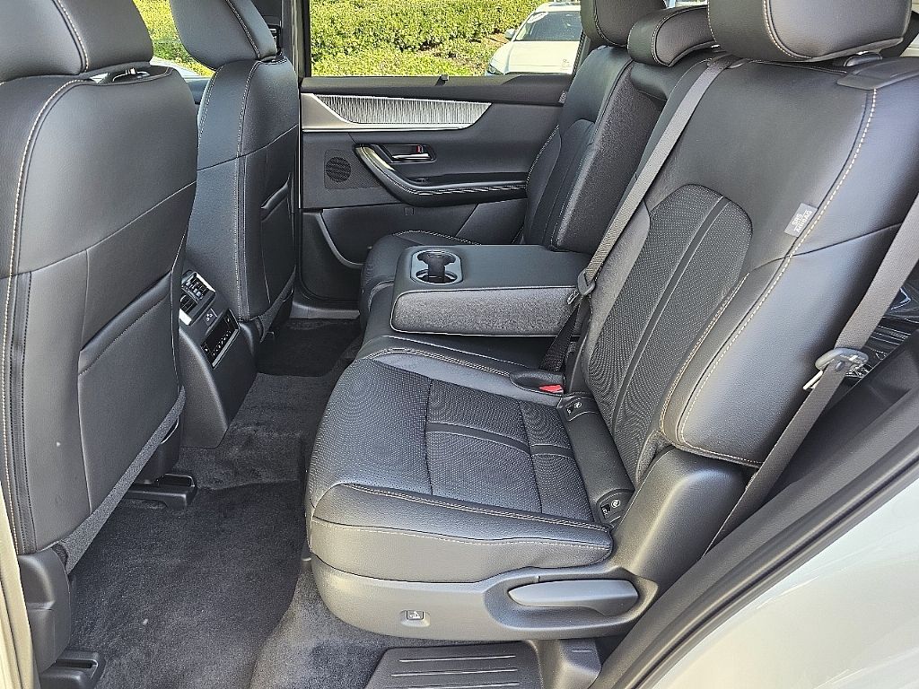2026 Mazda CX-90 3.3 Turbo Preferred photo 22