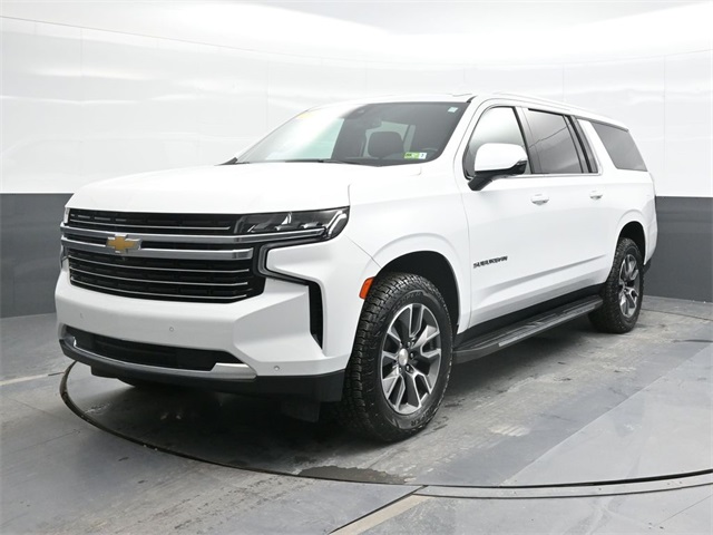 2021 Chevrolet Suburban LT's photo