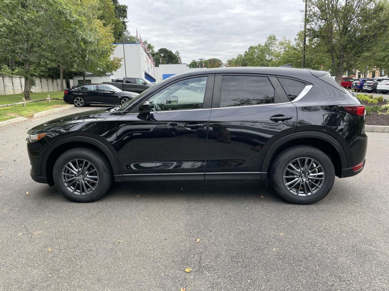 2021 Mazda CX-5 Touring photo 4