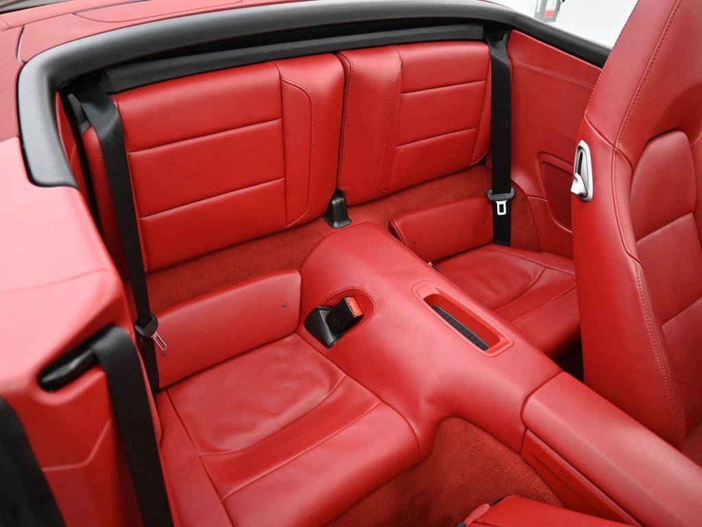 2014 Porsche 911 S photo 11