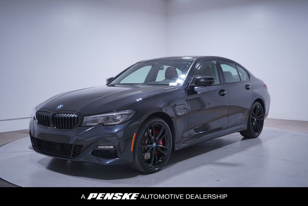 2022 BMW 3 Series 330e
