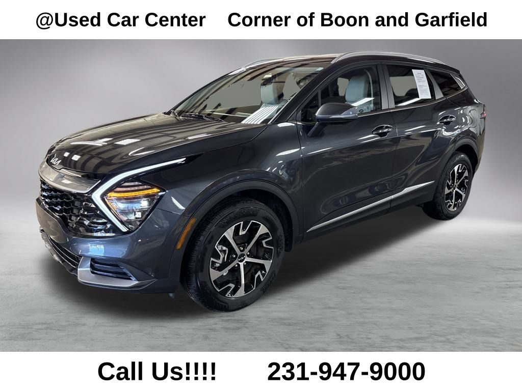 2024 Kia Sportage EX's photo