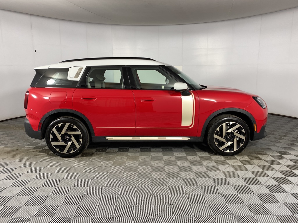 2025 Mini Cooper S ALL4 photo 24