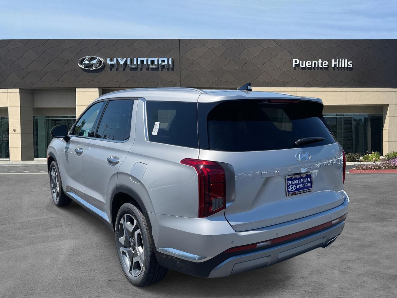 2025 Hyundai Palisade Limited photo 4