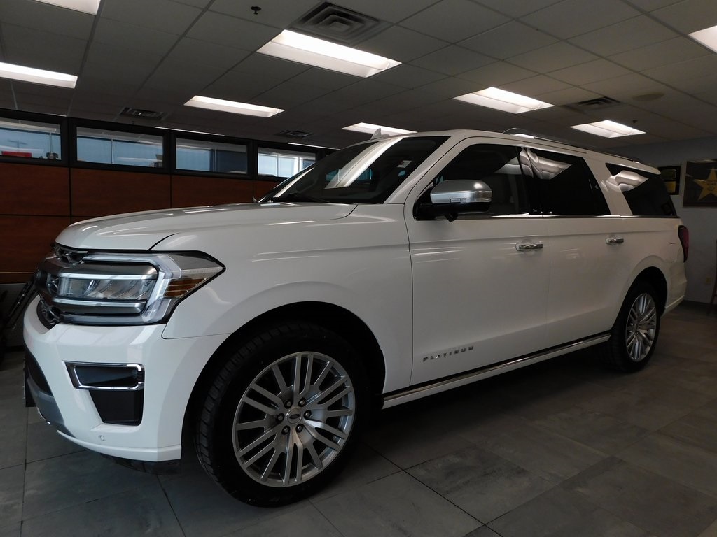2023 Ford Expedition Platinum's photo
