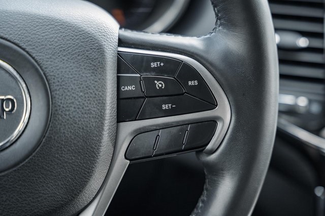2021 Jeep Grand Cherokee Laredo photo 19